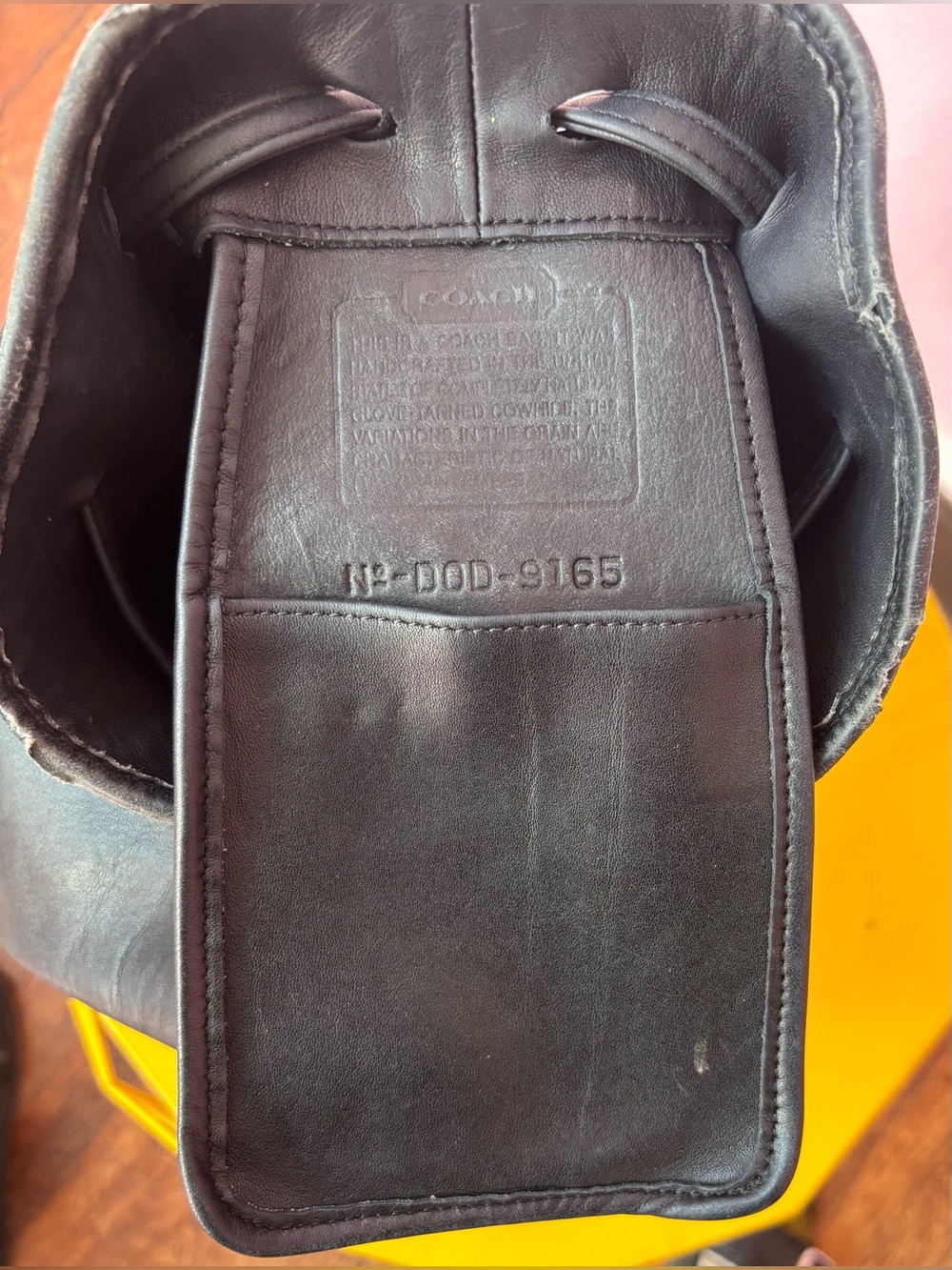 Vintage Coach Purse 9165 Legacy Black Leather Drawstring Bucket - Picture 4 of 13